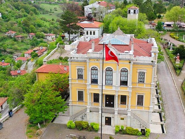 Safranbolu Amasra Abant Turu 1 Gece Otel Konaklaması