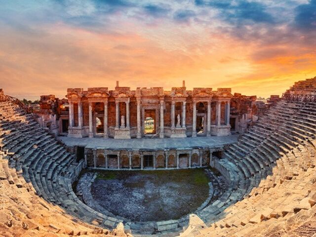 Salda Gölü Pamukkale Çeşme Alaçatı Turu 1 Gece Otel Konaklaması